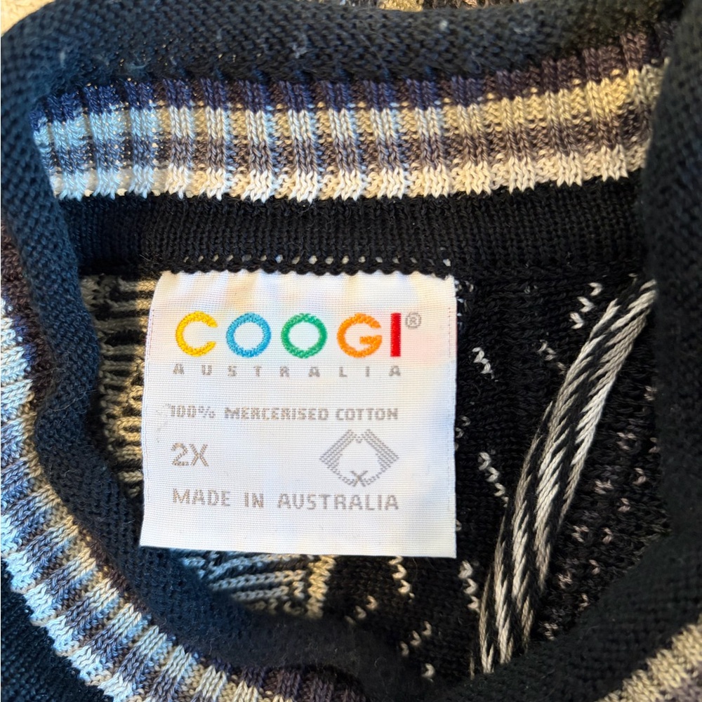 COOGI Black and Cream Textured Crewneck Sweater - Picture 2 of 12